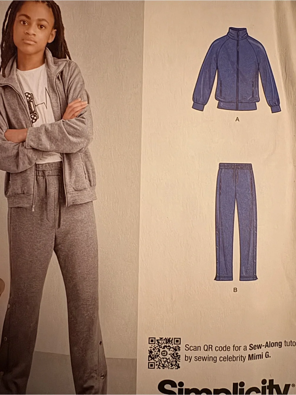 BN UNCUT SIMPLICITY 9719 A SEWING PATTERNS BOYS TRACK SUIT SWEATS